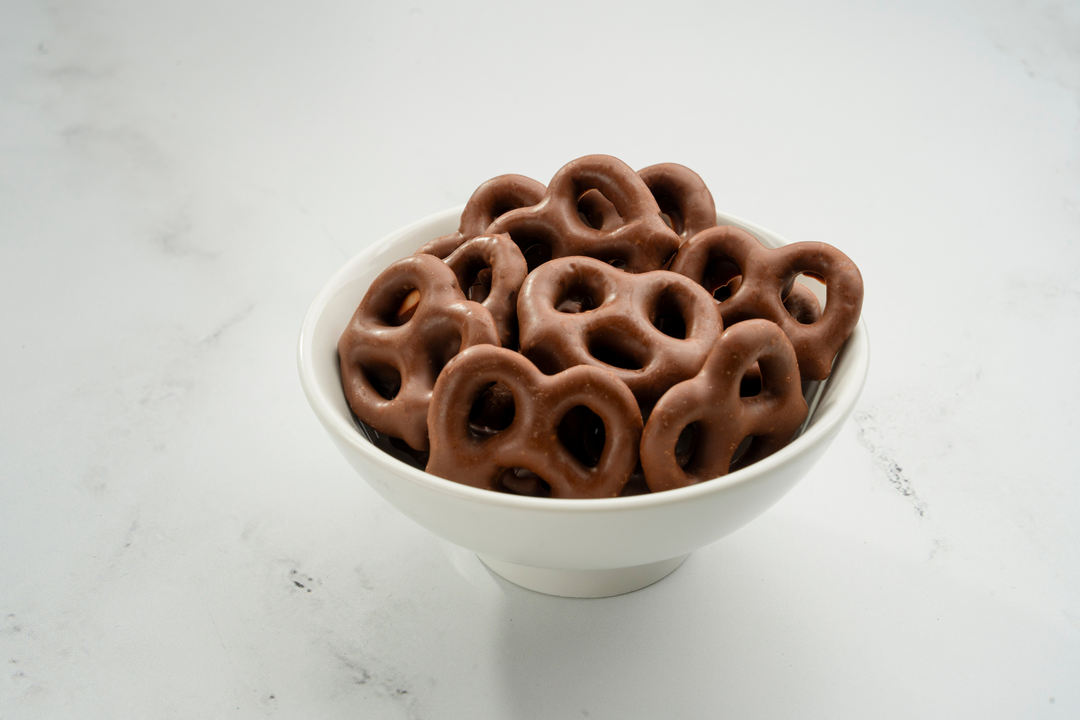 Holiday 2023: Mini Chocolate Covered Pretzels